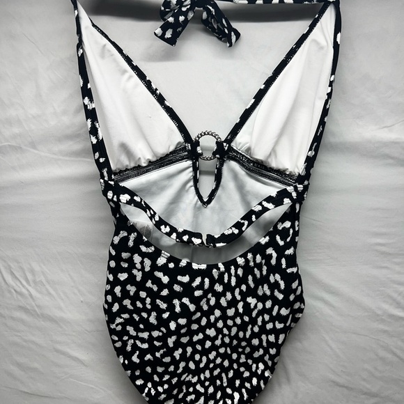 Michael Kors Black & White Animal Print One Piece Swimsuit Size 8 - Picture 2 of 5